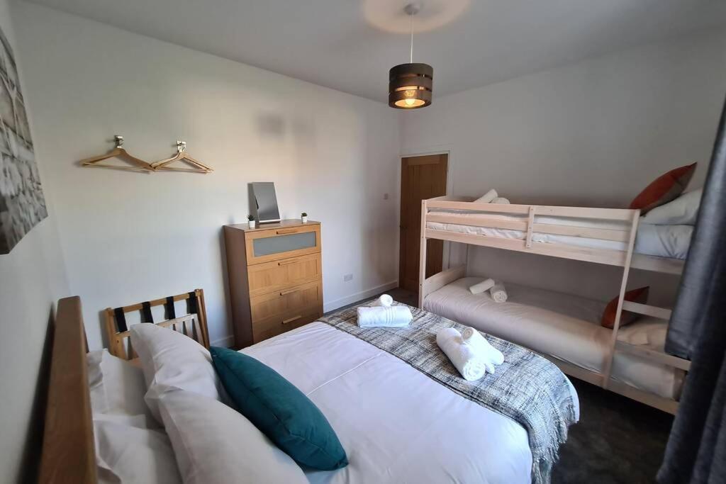 Beautiful Seaside Apartment With Parking Ventnor Eksteriør billede