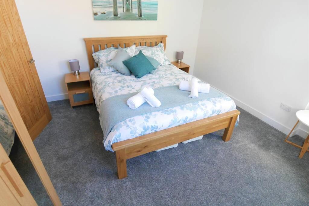 Beautiful Seaside Apartment With Parking Ventnor Eksteriør billede